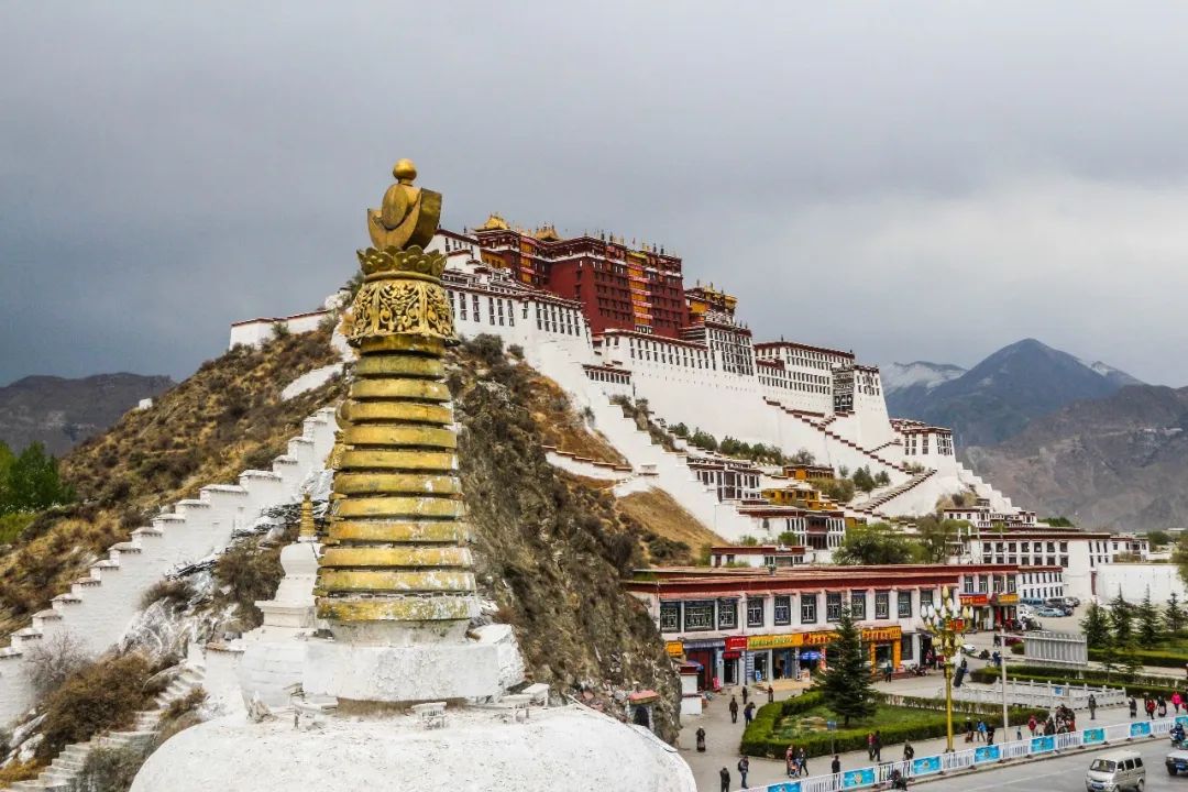 伏藏法、伏藏师与现量伏藏 是怎么一回事?